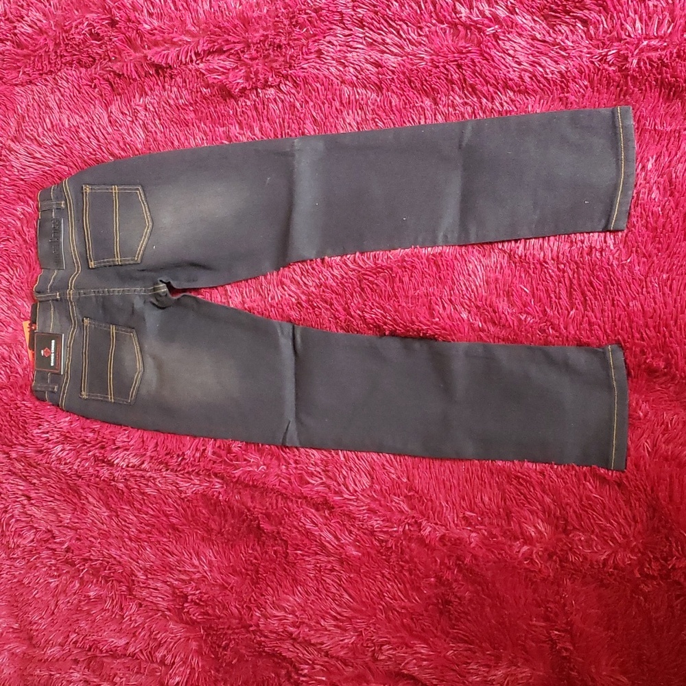 ๐ Jeans - Picture 2 of 4